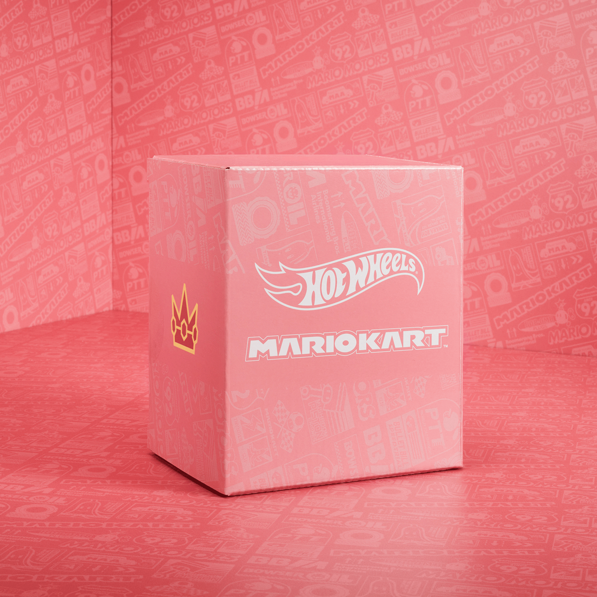 Hot Wheels Mario Kart Pink Gold Peach Collectible Vehicle