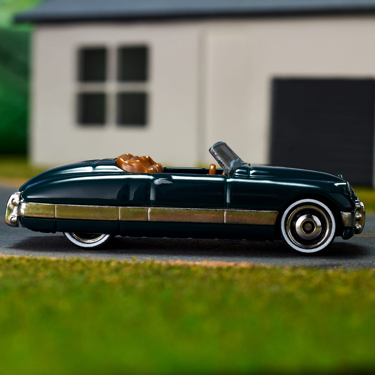 Matchbox x MotorTrend 1949 Kurtis Sport Car