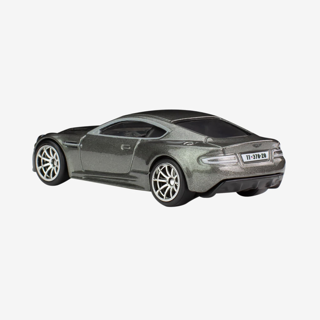 Hot Wheels Retro Entertainment Casino Royale 007 Aston Martin DBS